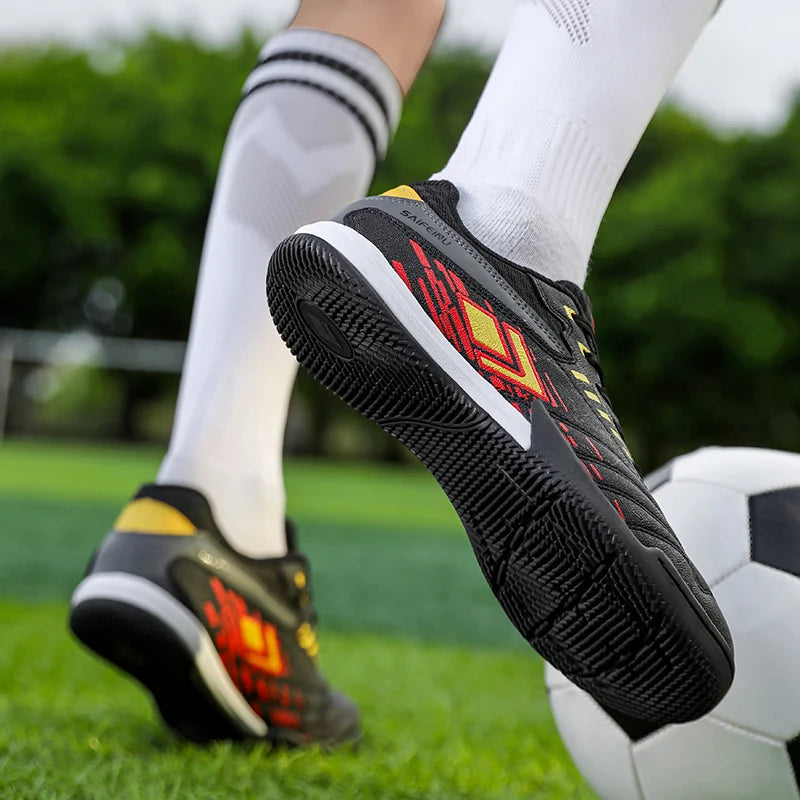 Chaussures de futsal junior – Légères & respirantes, semelle antidérapante
