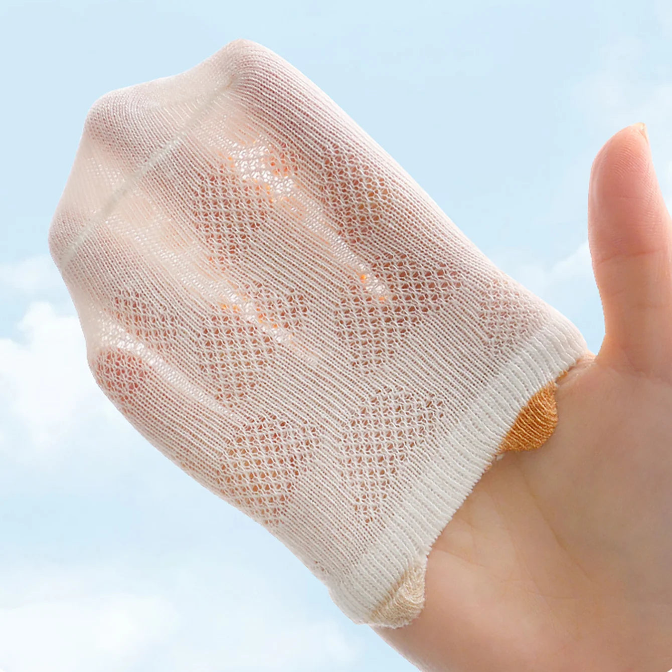 Chaussettes antidérapantes bébé – Lot de 4 paires (0-6 ans)
